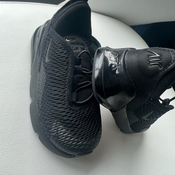 Nike toddler sneakers - Picture 3 of 3